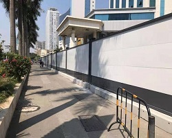旭東鋼構(gòu)施工圍擋之裝配式烤漆面板圍擋標(biāo)準(zhǔn)A類
